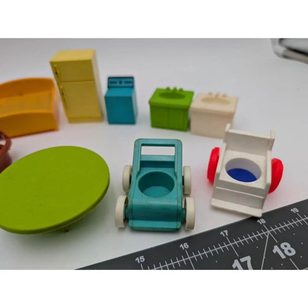 Fisher Price Little People Furniture Bed Picnic Table Bench Kitchen Vintage Lot